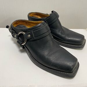 FRYE leather Black Harness Leather Mule/Clog